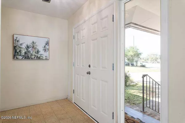 3866 SAN BERNADO DR, Jacksonville, FL 32217