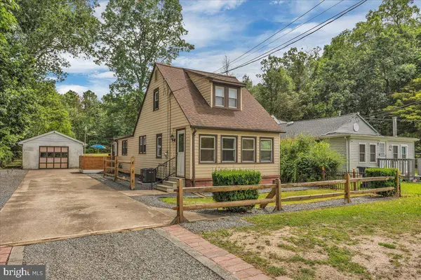 338 LAUREL AVE, Williamstown, NJ 08094
