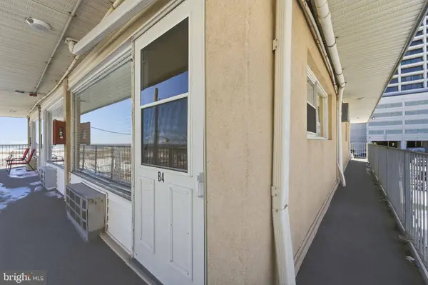 3801 BOARDWALK B4 #B4, Atlantic City, NJ 08401