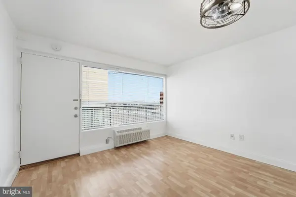 3801 BOARDWALK B4 #B4, Atlantic City, NJ 08401