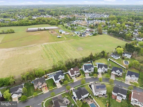 616 BAINBRIDGE DR, Mullica Hill, NJ 08062