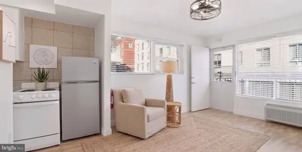 3801 BOARDWALK #B4, Atlantic City, NJ 08401