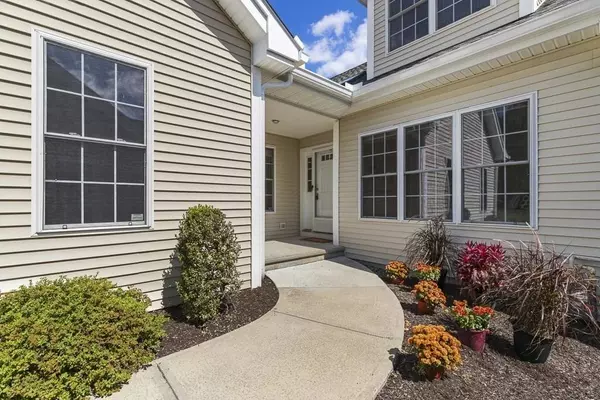 51 Cortland Grove Drive #51, Shrewsbury, MA 01545