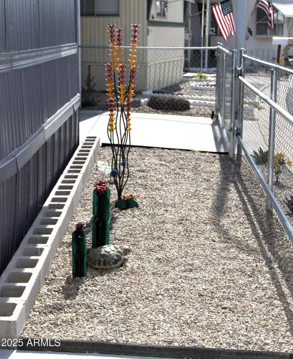 300 S VAL VISTA Drive #167, Mesa, AZ 85204