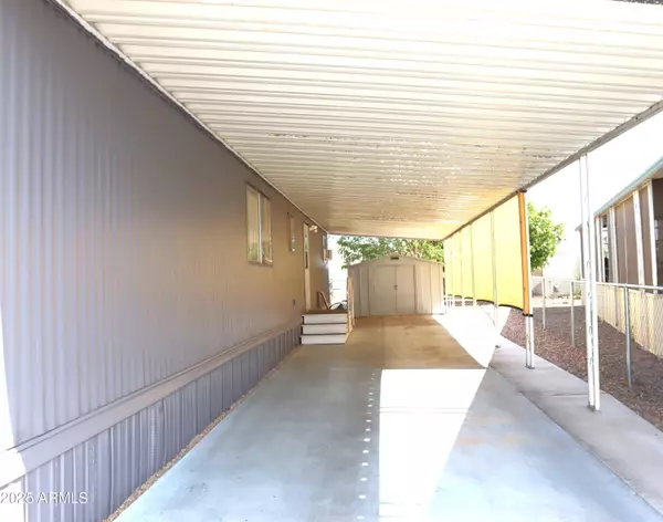 300 S VAL VISTA Drive #167, Mesa, AZ 85204