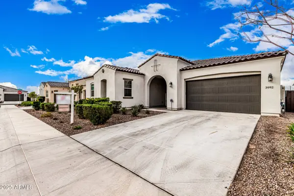 3992 W ABALONE Lane, San Tan Valley, AZ 85144