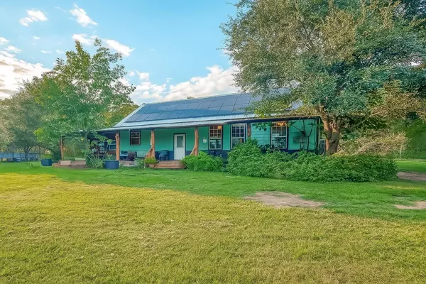 7160 County Road 132, Hallettsville, TX 77964