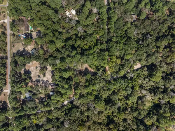 25490 N Clear Creek RD, Hockley, TX 77447