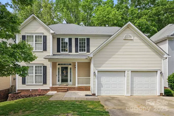 6501 Harburn Forest DR, Charlotte, NC 28269