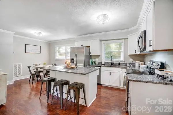 3800 Vanderburg DR S, Concord, NC 28025