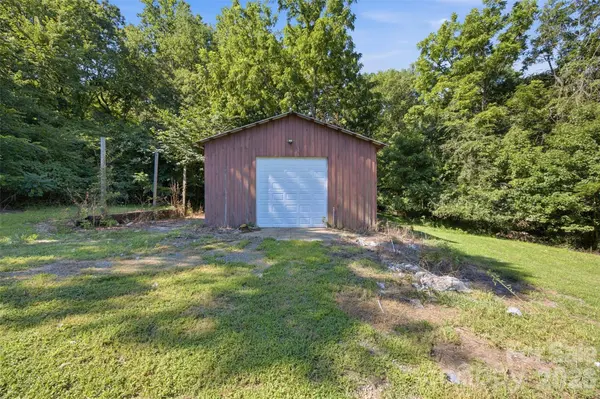 9820 Nc Hwy 73 HWY E, Mount Pleasant, NC 28124
