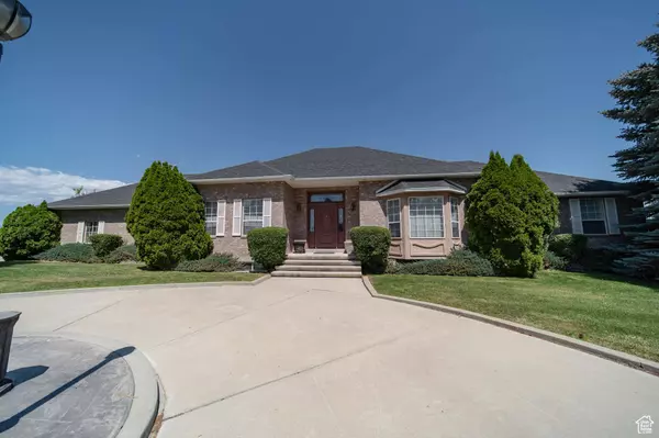 1416 E VALLEY VIEW DR, Wellington, UT 84542