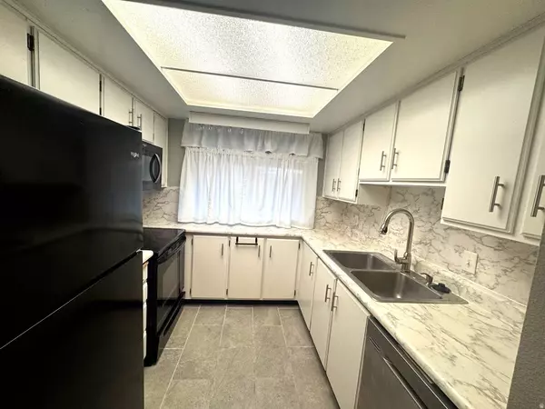 208 W GARDEN PARK, Orem, UT 84057