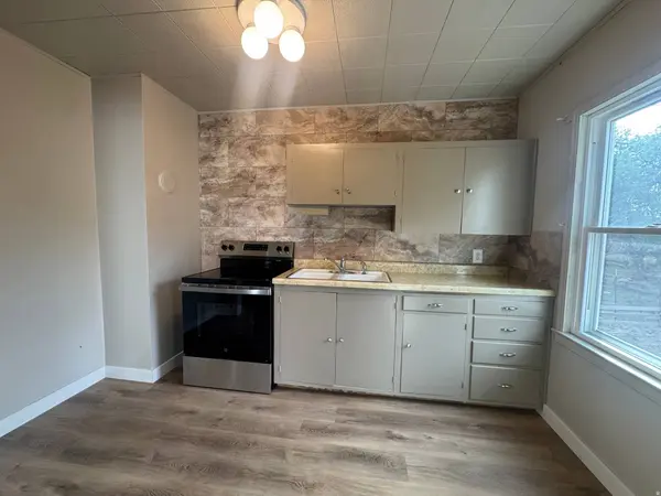 531 EDGEHILL DR DR, East Carbon, UT 84520
