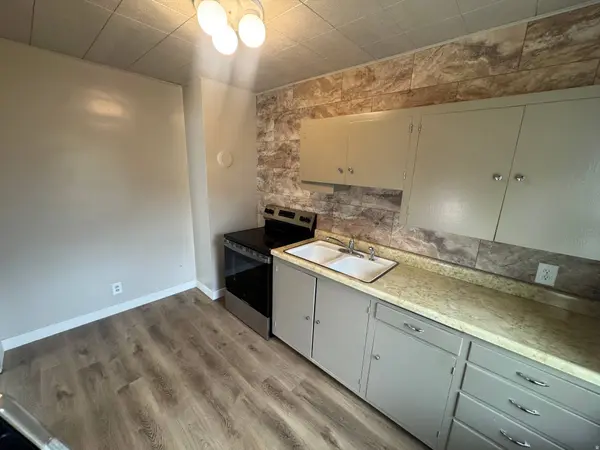 531 EDGEHILL DR DR, East Carbon, UT 84520