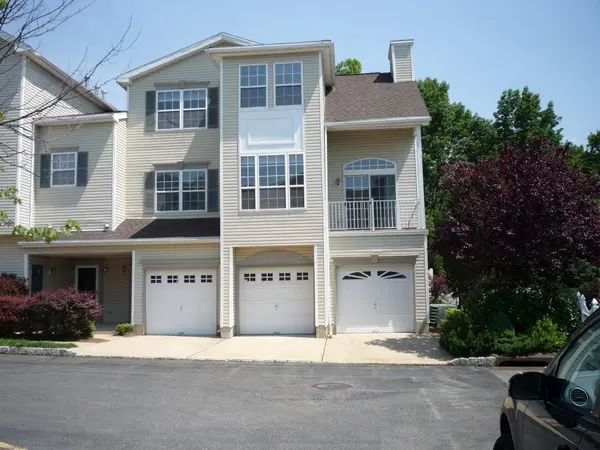 62 Fairmount Ave, Bridgewater Twp., NJ 08807