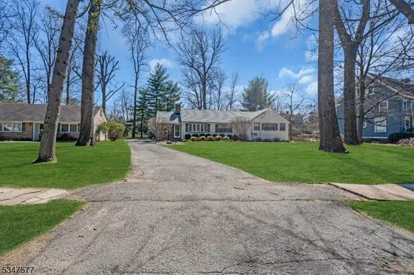 155 Rockview Ave, North Plainfield Boro, NJ 07060