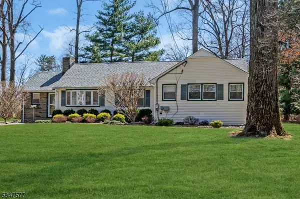 155 Rockview Ave, North Plainfield Boro, NJ 07060