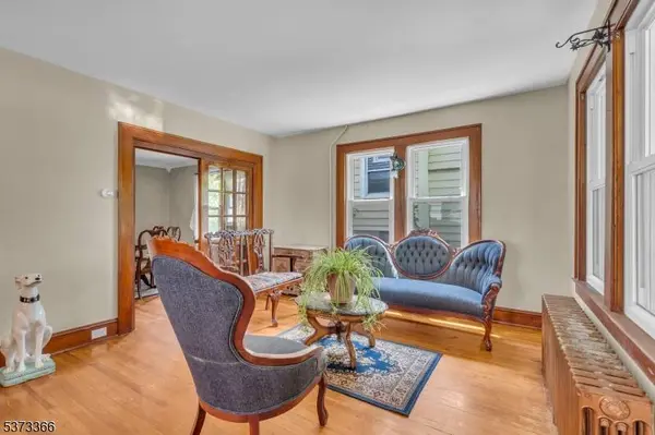 175 S Bridge St, Somerville Boro, NJ 08876