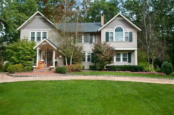 182 Victoria Dr, Bridgewater Twp., NJ 07920