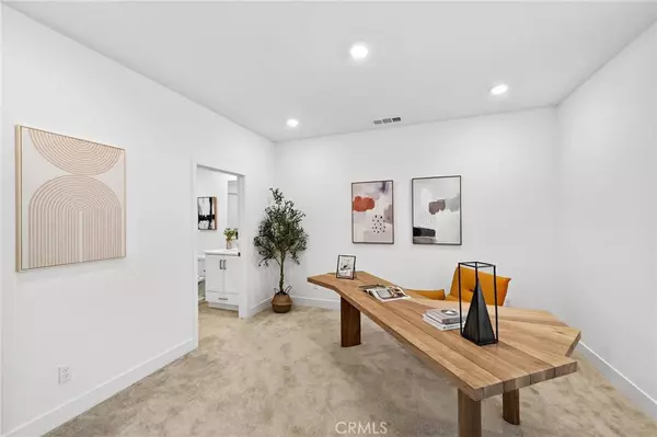 172 Sash, Irvine, CA 92618