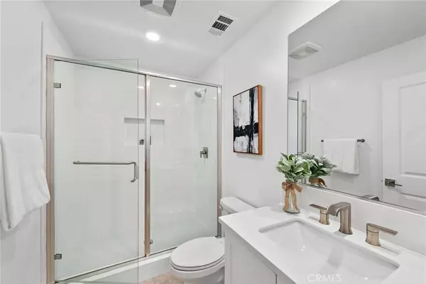 172 Sash, Irvine, CA 92618