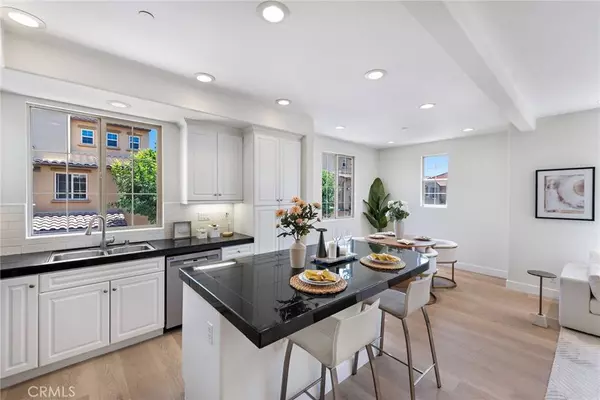 50 Cienega, Irvine, CA 92618