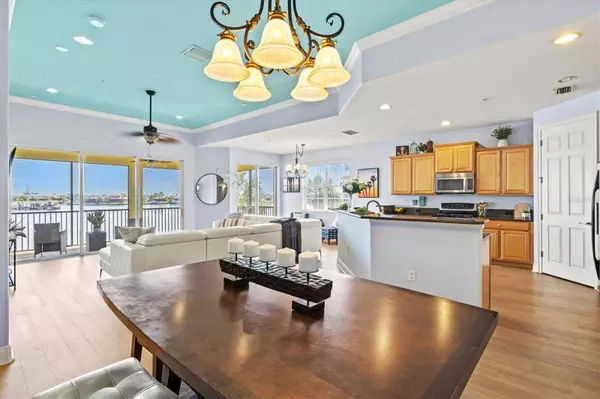 1123 RIVERSCAPE ST #D, Bradenton, FL 34208