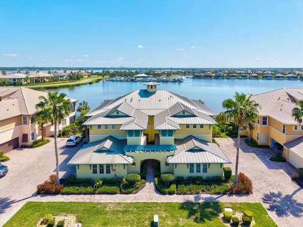 1123 RIVERSCAPE ST #D, Bradenton, FL 34208