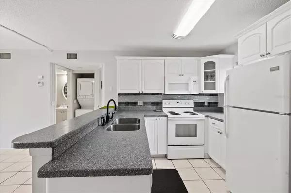 25100 SANDHILL BLVD #104 G, Punta Gorda, FL 33983