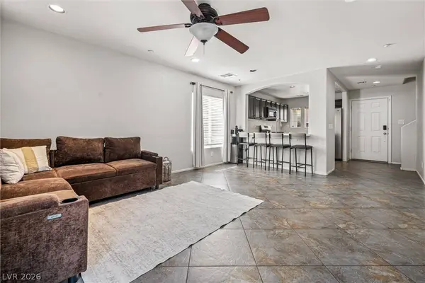 9156 Point Lace CT, Las Vegas, NV 89149