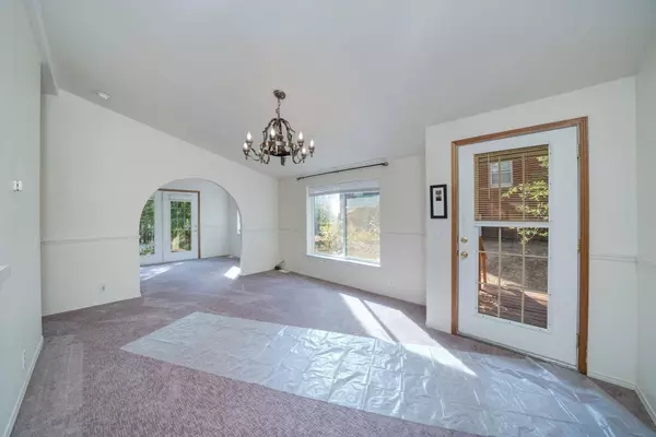 460 Utah Street, Portola, CA 96122