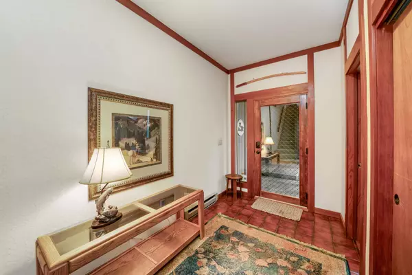 107 Graeagle Meadows Road, Graeagle, CA 96103