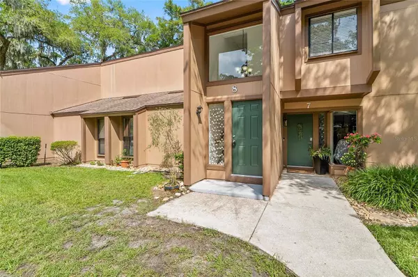 8 OAKMONT CT #0, Palm Coast, FL 32137