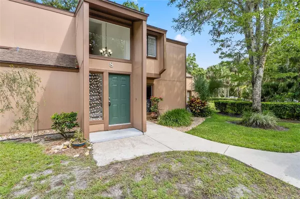 8 OAKMONT CT #0, Palm Coast, FL 32137