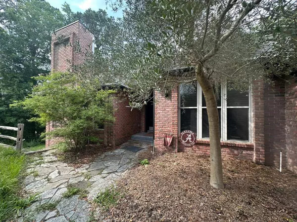 1935 HOLLY OAKS RAVINE DR, Jacksonville, FL 32225