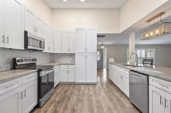 36 WOODWARD LN, Palm Coast, FL 32164