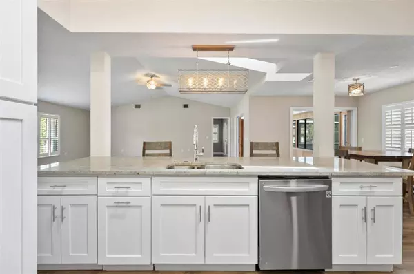 36 WOODWARD LN, Palm Coast, FL 32164