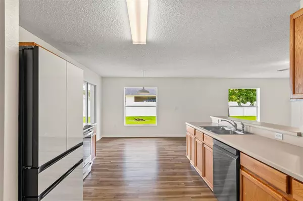 33 RALEIGH DR, Palm Coast, FL 32164