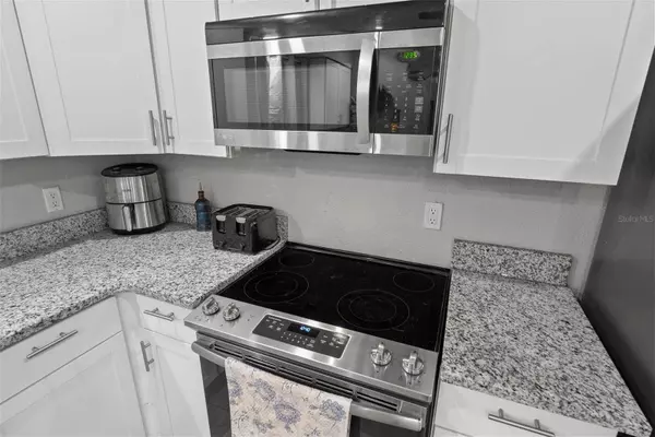 1496 CORONET DR, Deltona, FL 32725