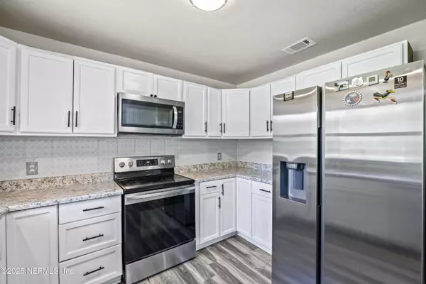 303 NW BRONCO TER, Lake City, FL 32055