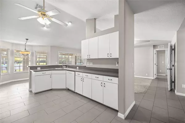 13194 SW 70TH LN, Ocala, FL 34481