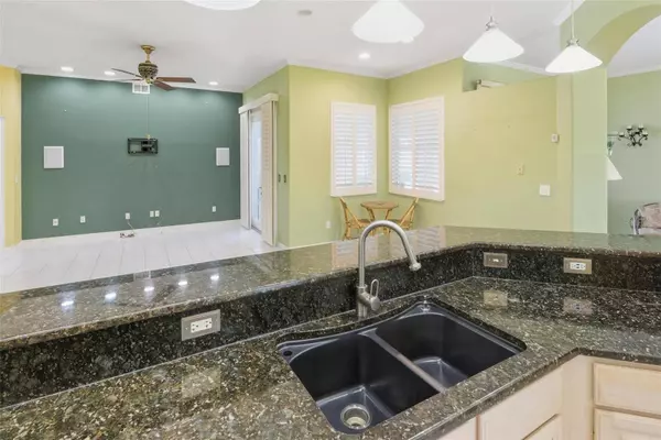 20 WOODFORD LN, Palm Coast, FL 32164