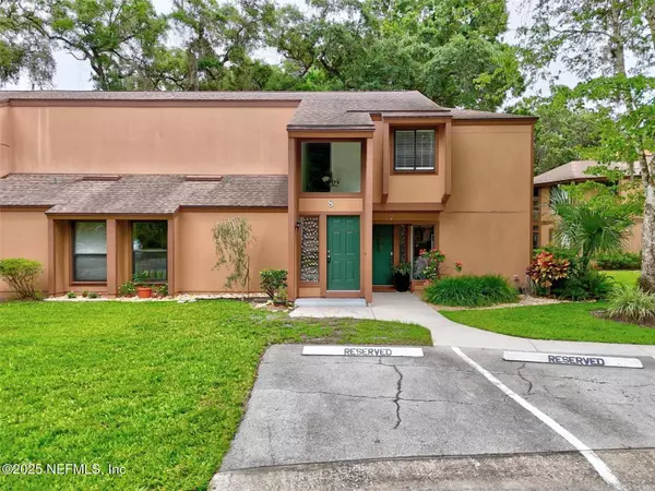 8 OAKMONT CT #0, Palm Coast, FL 32137