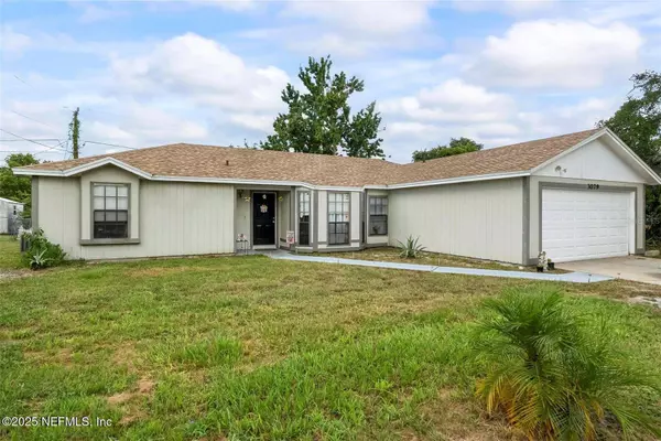 3079 PIGEON COVE ST, Deltona, FL 32738