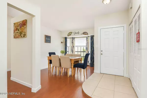 3079 PIGEON COVE ST, Deltona, FL 32738