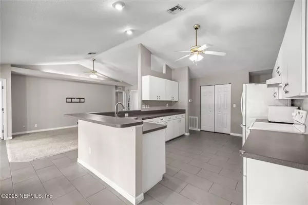 13194 SW 70TH LN LN, Ocala, FL 34481