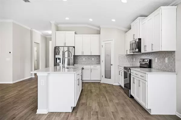 83 HUMMINGBIRD CT, Palm Coast, FL 32164