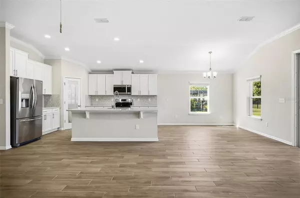 83 HUMMINGBIRD CT, Palm Coast, FL 32164