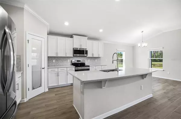 83 HUMMINGBIRD CT, Palm Coast, FL 32164